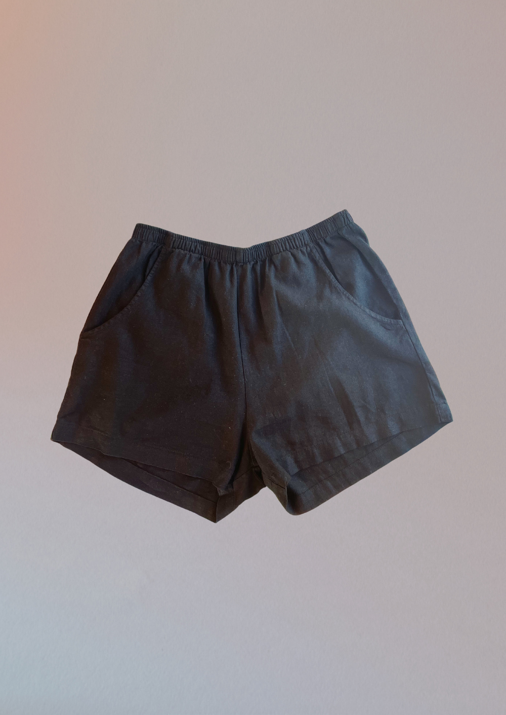 Me & Arrow Shorts Black